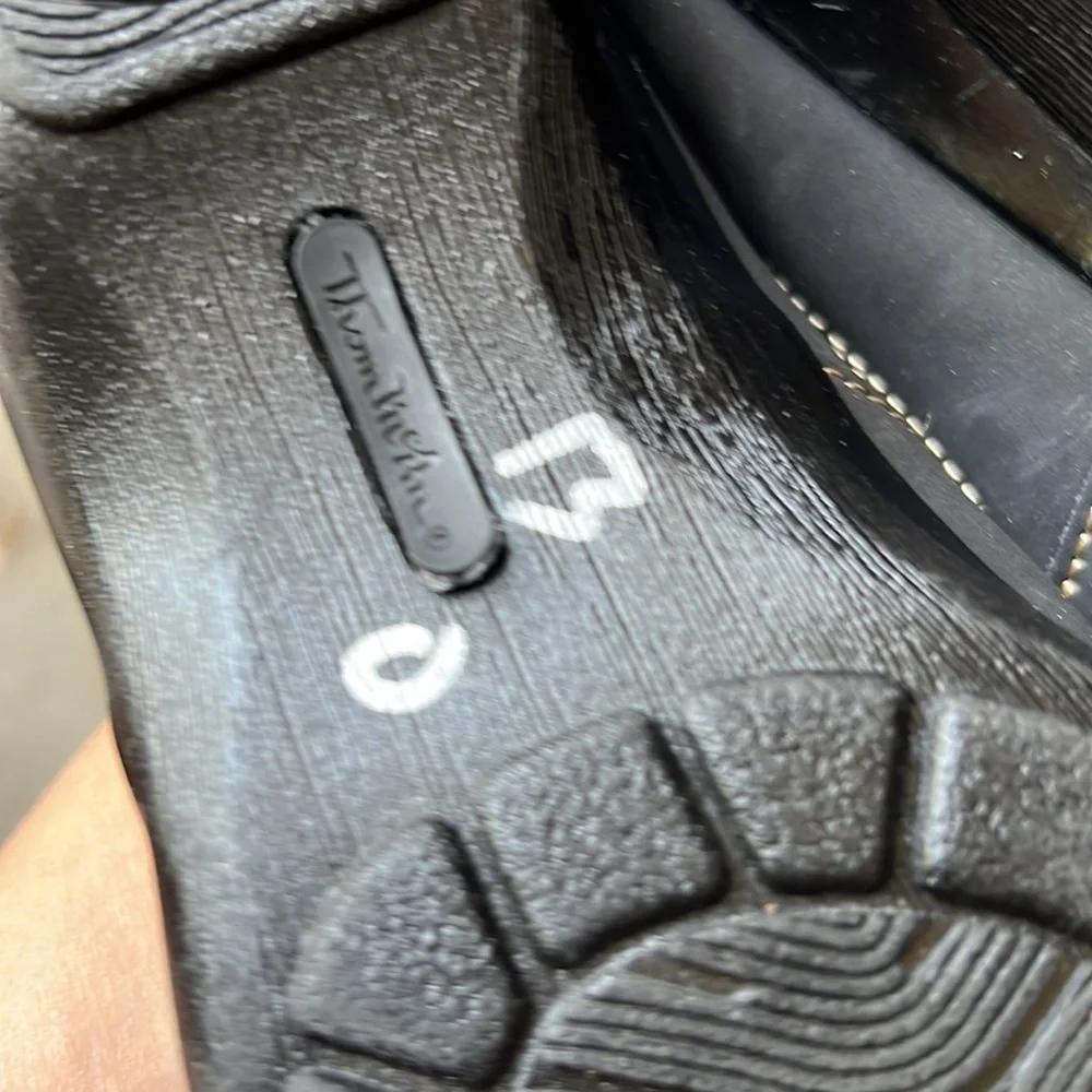 Thom McAn Dalia leather black easy on Loafer Shoes size 8